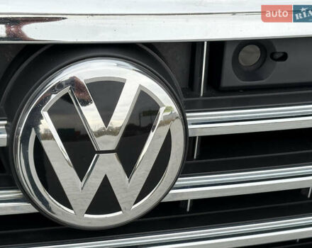 Черный Фольксваген Туарег, объемом двигателя 3 л и пробегом 188 тыс. км за 44555 $, фото 30 на Automoto.ua