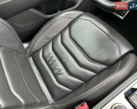 Черный Фольксваген Туарег, объемом двигателя 2.97 л и пробегом 129 тыс. км за 48500 $, фото 48 на Automoto.ua