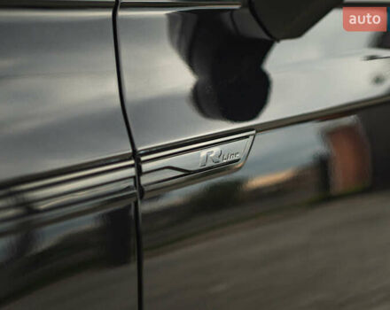 Черный Фольксваген Туарег, объемом двигателя 3.96 л и пробегом 170 тыс. км за 57777 $, фото 13 на Automoto.ua