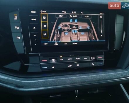 Черный Фольксваген Туарег, объемом двигателя 2.97 л и пробегом 255 тыс. км за 42000 $, фото 28 на Automoto.ua