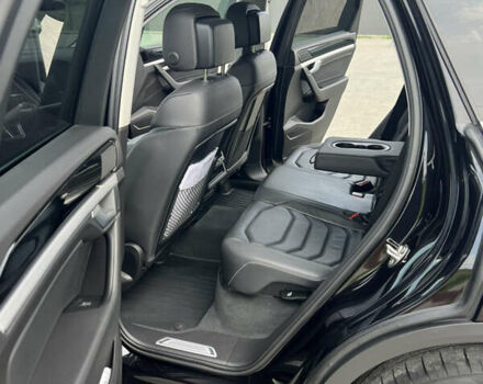 Черный Фольксваген Туарег, объемом двигателя 2.97 л и пробегом 121 тыс. км за 49800 $, фото 16 на Automoto.ua