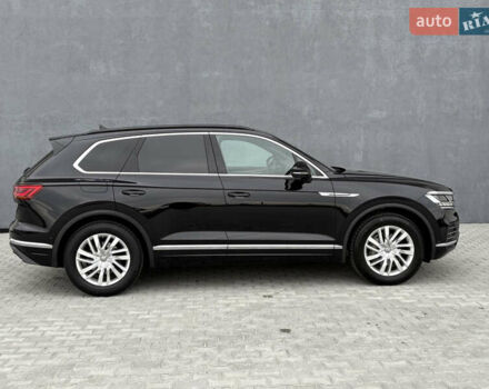 Черный Фольксваген Туарег, объемом двигателя 3 л и пробегом 188 тыс. км за 44555 $, фото 20 на Automoto.ua