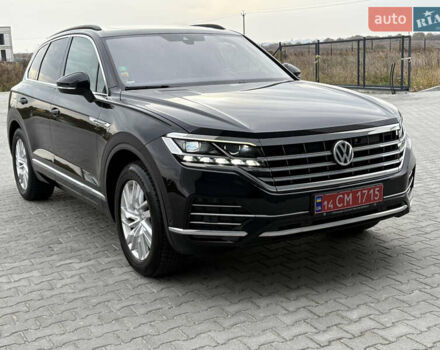Черный Фольксваген Туарег, объемом двигателя 3 л и пробегом 188 тыс. км за 44555 $, фото 24 на Automoto.ua