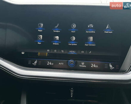 Черный Фольксваген Туарег, объемом двигателя 3 л и пробегом 115 тыс. км за 45500 $, фото 41 на Automoto.ua