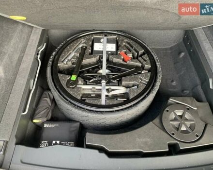 Черный Фольксваген Туарег, объемом двигателя 2.97 л и пробегом 77 тыс. км за 51000 $, фото 33 на Automoto.ua