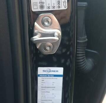 Черный Фольксваген Туарег, объемом двигателя 2.97 л и пробегом 163 тыс. км за 51500 $, фото 16 на Automoto.ua