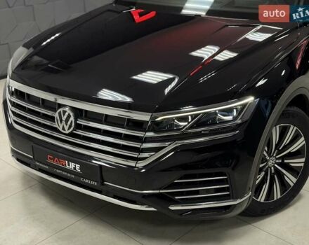 Черный Фольксваген Туарег, объемом двигателя 2.97 л и пробегом 123 тыс. км за 49900 $, фото 6 на Automoto.ua