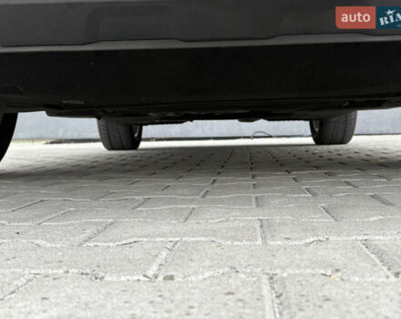 Черный Фольксваген Туарег, объемом двигателя 3 л и пробегом 188 тыс. км за 44555 $, фото 93 на Automoto.ua