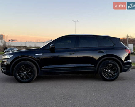 Черный Фольксваген Туарег, объемом двигателя 2.97 л и пробегом 165 тыс. км за 39900 $, фото 11 на Automoto.ua