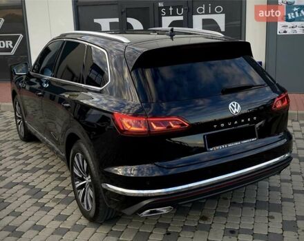 Черный Фольксваген Туарег, объемом двигателя 2.97 л и пробегом 130 тыс. км за 46500 $, фото 34 на Automoto.ua