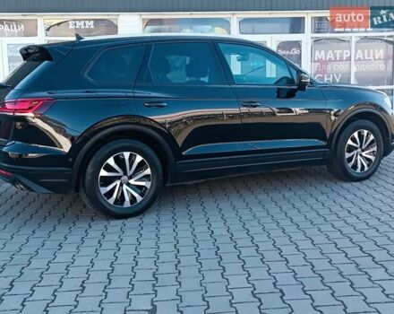 Чорний Фольксваген Туарег, об'ємом двигуна 2.97 л та пробігом 255 тис. км за 41500 $, фото 19 на Automoto.ua