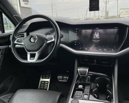 Черный Фольксваген Туарег, объемом двигателя 2.97 л и пробегом 267 тыс. км за 43900 $, фото 14 на Automoto.ua