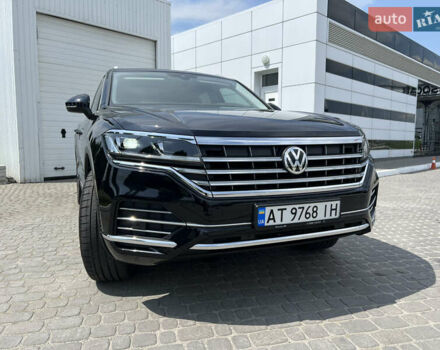 Черный Фольксваген Туарег, объемом двигателя 2.97 л и пробегом 121 тыс. км за 49800 $, фото 7 на Automoto.ua