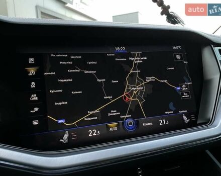 Черный Фольксваген Туарег, объемом двигателя 2.97 л и пробегом 130 тыс. км за 46500 $, фото 74 на Automoto.ua