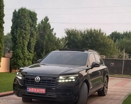 Черный Фольксваген Туарег, объемом двигателя 2.97 л и пробегом 163 тыс. км за 51500 $, фото 47 на Automoto.ua