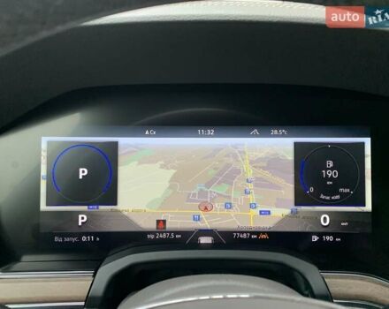 Черный Фольксваген Туарег, объемом двигателя 2.97 л и пробегом 77 тыс. км за 51000 $, фото 23 на Automoto.ua