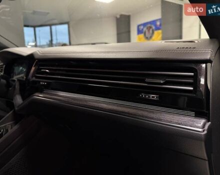 Черный Фольксваген Туарег, объемом двигателя 2.97 л и пробегом 123 тыс. км за 49900 $, фото 54 на Automoto.ua