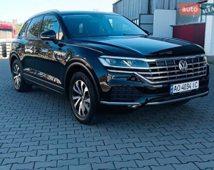 Черный Фольксваген Туарег, объемом двигателя 2.97 л и пробегом 255 тыс. км за 42000 $, фото 12 на Automoto.ua