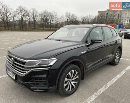 Черный Фольксваген Туарег, объемом двигателя 2.99 л и пробегом 135 тыс. км за 36950 $, фото 11 на Automoto.ua