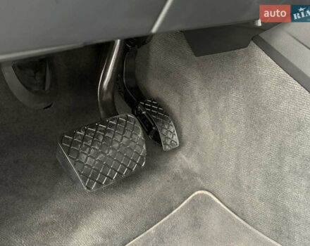 Черный Фольксваген Туарег, объемом двигателя 3 л и пробегом 188 тыс. км за 44555 $, фото 65 на Automoto.ua