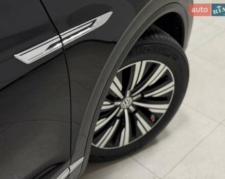 Черный Фольксваген Туарег, объемом двигателя 2.97 л и пробегом 123 тыс. км за 49900 $, фото 9 на Automoto.ua