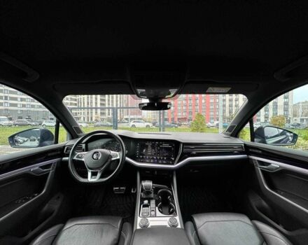 Черный Фольксваген Туарег, объемом двигателя 3 л и пробегом 141 тыс. км за 48500 $, фото 14 на Automoto.ua