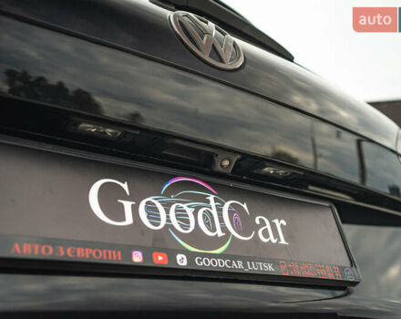Черный Фольксваген Туарег, объемом двигателя 3.96 л и пробегом 170 тыс. км за 57777 $, фото 36 на Automoto.ua