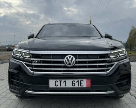 Черный Фольксваген Туарег, объемом двигателя 2.97 л и пробегом 267 тыс. км за 43900 $, фото 2 на Automoto.ua