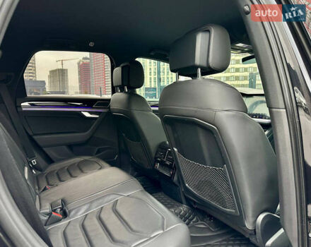 Черный Фольксваген Туарег, объемом двигателя 3 л и пробегом 141 тыс. км за 48500 $, фото 55 на Automoto.ua