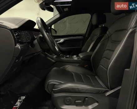 Черный Фольксваген Туарег, объемом двигателя 2.97 л и пробегом 123 тыс. км за 49900 $, фото 43 на Automoto.ua