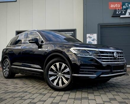 Черный Фольксваген Туарег, объемом двигателя 2.97 л и пробегом 130 тыс. км за 46500 $, фото 8 на Automoto.ua