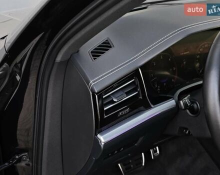 Черный Фольксваген Туарег, объемом двигателя 2.97 л и пробегом 108 тыс. км за 57499 $, фото 23 на Automoto.ua