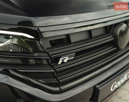 Черный Фольксваген Туарег, объемом двигателя 3.96 л и пробегом 170 тыс. км за 57777 $, фото 7 на Automoto.ua