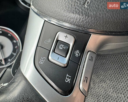 Черный Фольксваген Туарег, объемом двигателя 3 л и пробегом 195 тыс. км за 33700 $, фото 22 на Automoto.ua