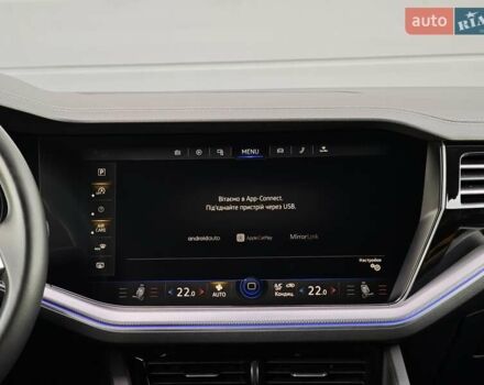 Черный Фольксваген Туарег, объемом двигателя 2.97 л и пробегом 98 тыс. км за 59980 $, фото 62 на Automoto.ua