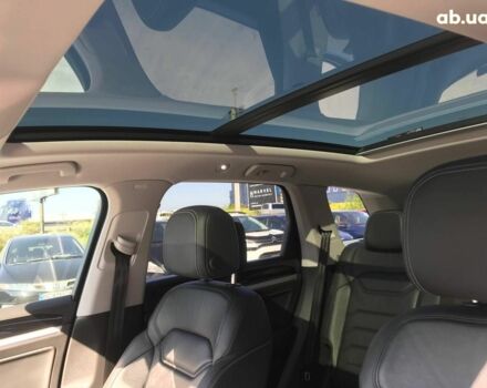 Чорний Фольксваген Туарег, об'ємом двигуна 3 л та пробігом 119 тис. км за 49990 $, фото 13 на Automoto.ua