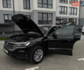 Фольксваген Туарег 2019 в Дубно на Automoto.ua Черный Фольксваген Туарег, объемом двигателя 3 л и пробегом 48 тыс. км за 43500 $, фото 69 на Automoto.ua