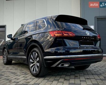Черный Фольксваген Туарег, объемом двигателя 2.97 л и пробегом 130 тыс. км за 46999 $, фото 32 на Automoto.ua