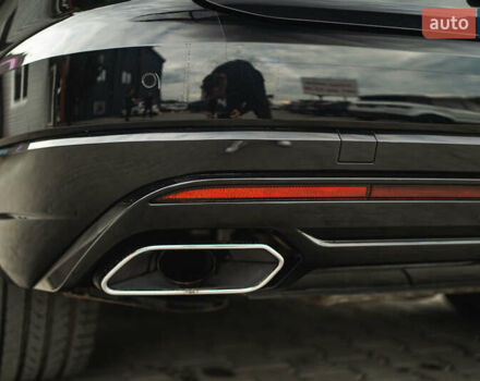 Черный Фольксваген Туарег, объемом двигателя 3.96 л и пробегом 170 тыс. км за 57777 $, фото 28 на Automoto.ua