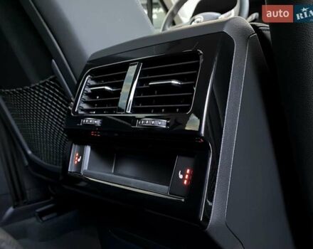 Черный Фольксваген Туарег, объемом двигателя 2.97 л и пробегом 130 тыс. км за 46999 $, фото 61 на Automoto.ua