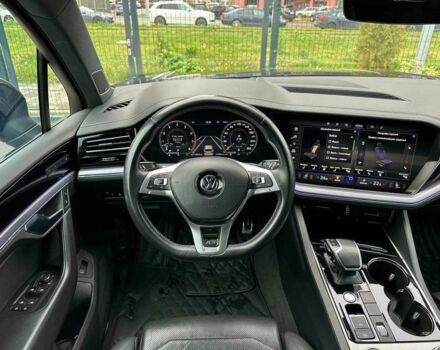 Черный Фольксваген Туарег, объемом двигателя 3 л и пробегом 141 тыс. км за 48500 $, фото 9 на Automoto.ua