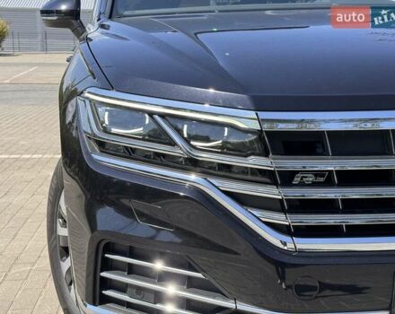 Черный Фольксваген Туарег, объемом двигателя 2.97 л и пробегом 194 тыс. км за 48200 $, фото 45 на Automoto.ua