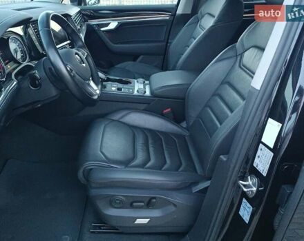 Чорний Фольксваген Туарег, об'ємом двигуна 2.97 л та пробігом 255 тис. км за 41500 $, фото 52 на Automoto.ua