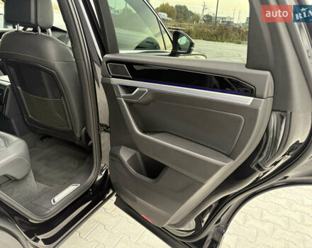 Черный Фольксваген Туарег, объемом двигателя 3 л и пробегом 188 тыс. км за 44555 $, фото 75 на Automoto.ua