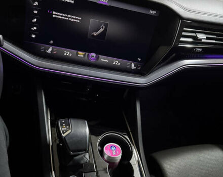 Чорний Фольксваген Туарег, об'ємом двигуна 2.97 л та пробігом 79 тис. км за 68000 $, фото 23 на Automoto.ua