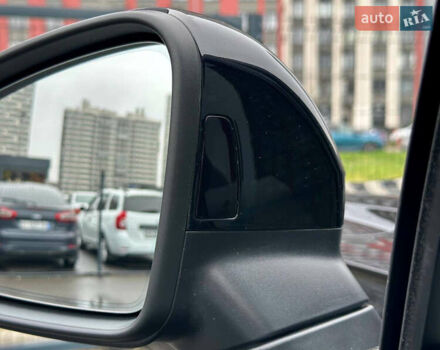 Черный Фольксваген Туарег, объемом двигателя 3 л и пробегом 141 тыс. км за 48500 $, фото 60 на Automoto.ua