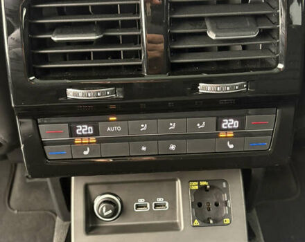 Черный Фольксваген Туарег, объемом двигателя 3 л и пробегом 188 тыс. км за 44555 $, фото 72 на Automoto.ua