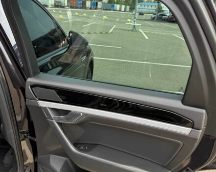 Черный Фольксваген Туарег, объемом двигателя 3 л и пробегом 163 тыс. км за 40000 $, фото 12 на Automoto.ua