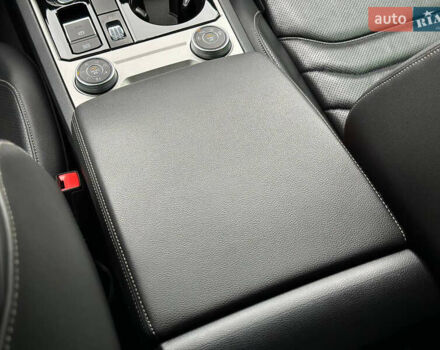 Черный Фольксваген Туарег, объемом двигателя 2.97 л и пробегом 129 тыс. км за 48500 $, фото 54 на Automoto.ua