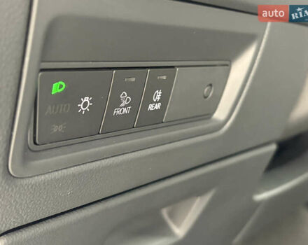 Черный Фольксваген Туарег, объемом двигателя 3 л и пробегом 188 тыс. км за 44555 $, фото 67 на Automoto.ua